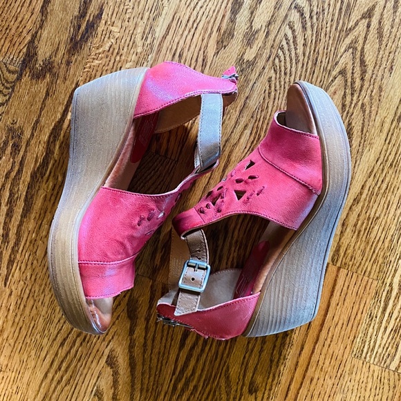 Pink Leather Wedges - Picture 8 of 9